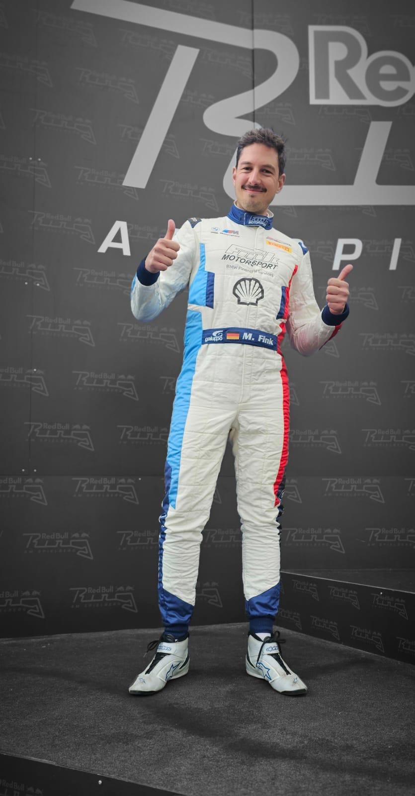 Marco Fink auf dem Siegertreppchen